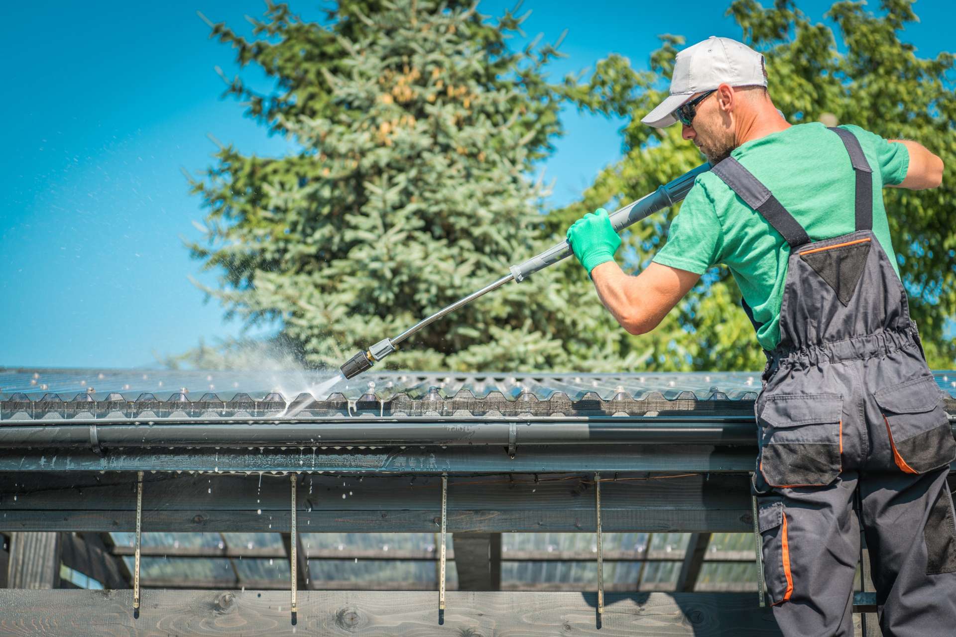 How To Properly Clean & Care for Your Roof Gutters This Spring