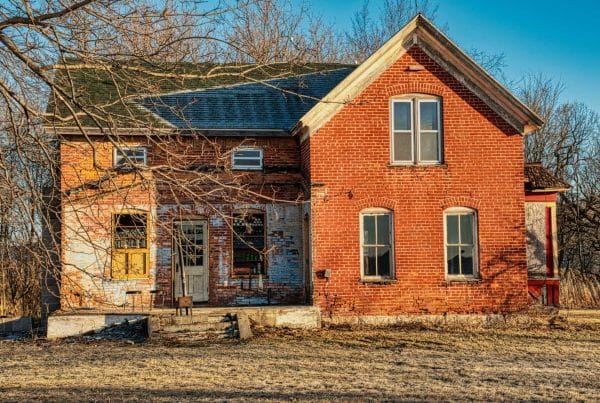 How Poor Roofing and Siding Maintenance Can Shorten Your HVAC System’s Lifespan - Top Choice Roofing and Siding